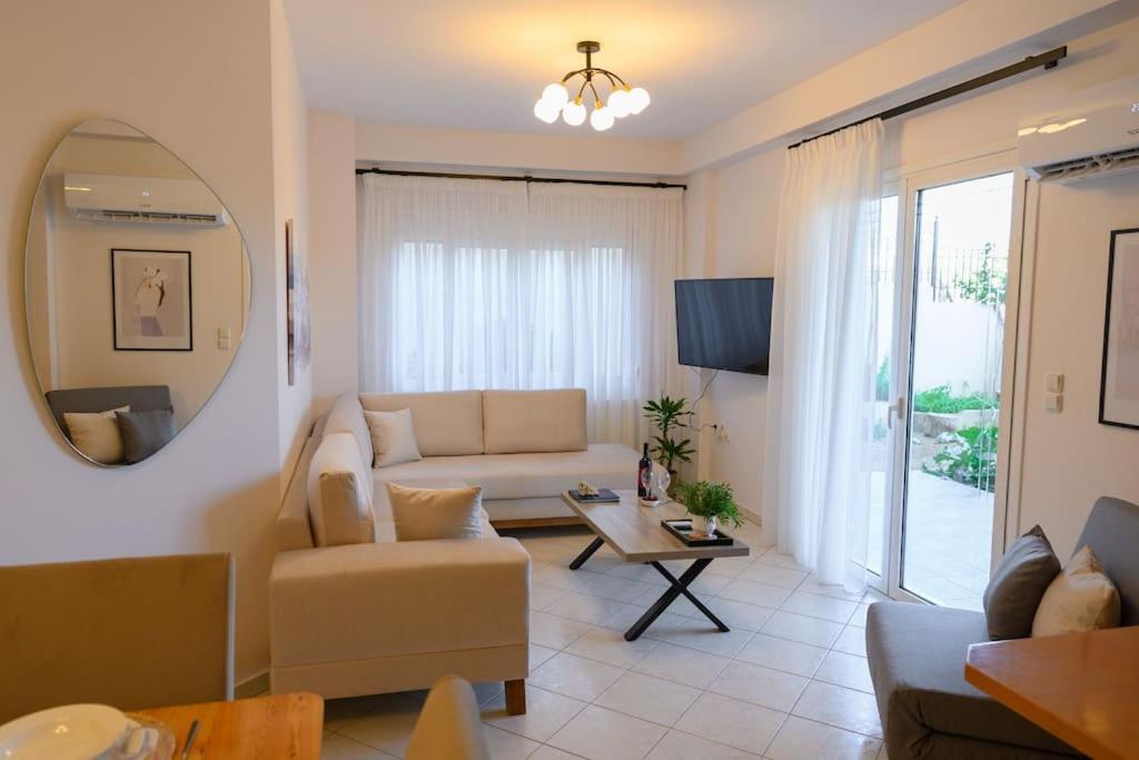 דירות Nea Alikarnassos Balo Garden View Airport Flat מראה חיצוני תמונה